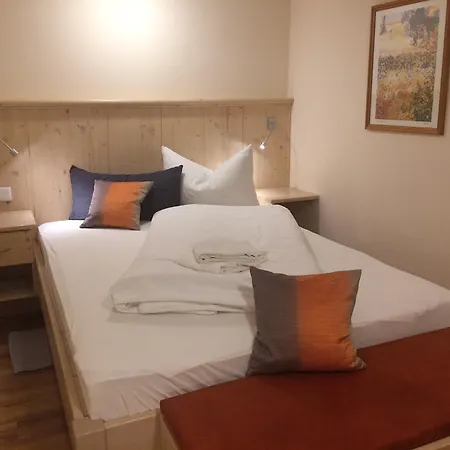 Landgasthof Gilsbach Gæstehus 3*